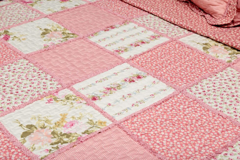 ROMANCE bedspread made of polyester-Tagesdecke ROMANCE aus Polyester-2013464-150/200,200/220