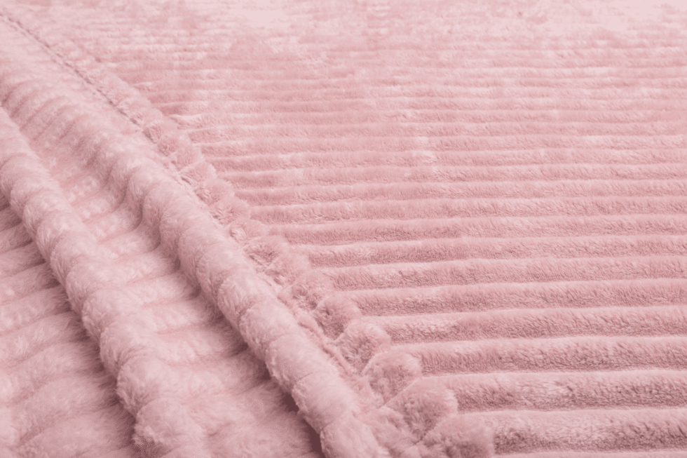 blanket-kuscheldecke-rosa-pink-dotore